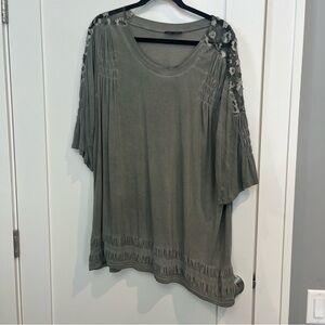 POL Gray Blouse with Lace Accents